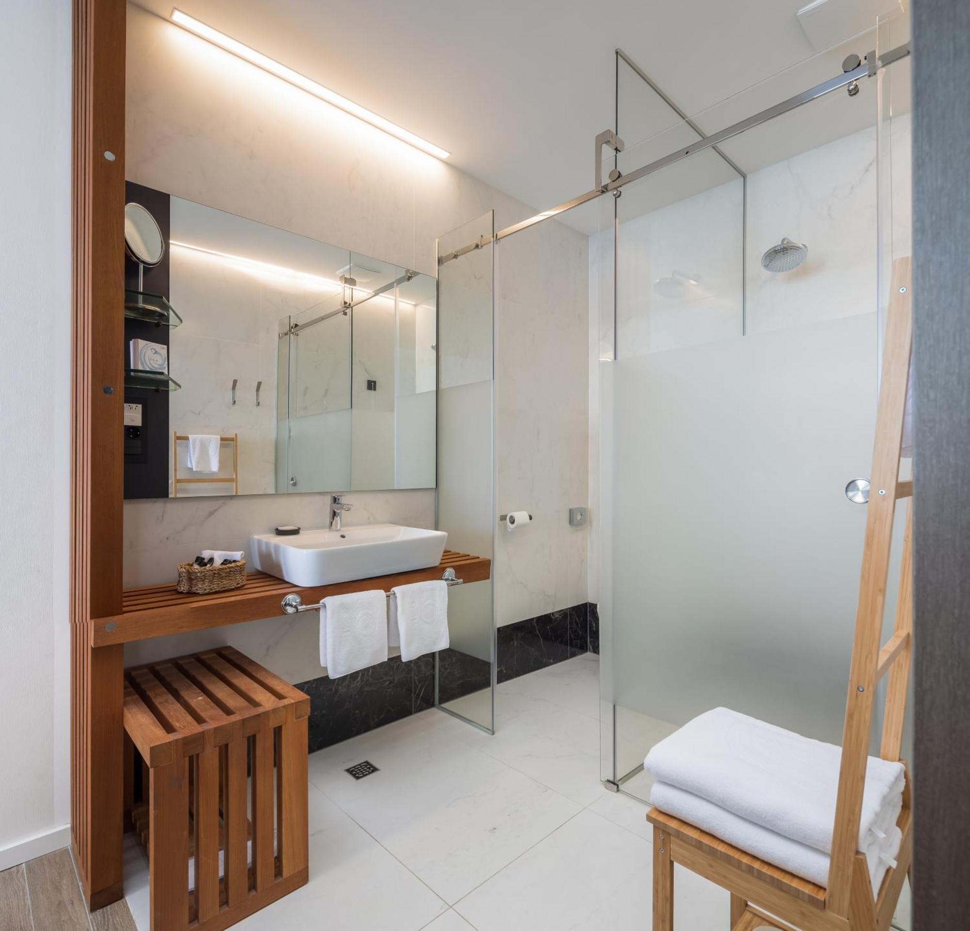 Hotel Ola - Adults Only Seget Donji Bagian luar foto