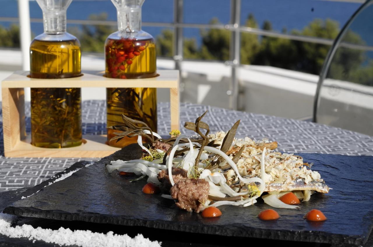 Hotel Ola - Adults Only Seget Donji Bagian luar foto